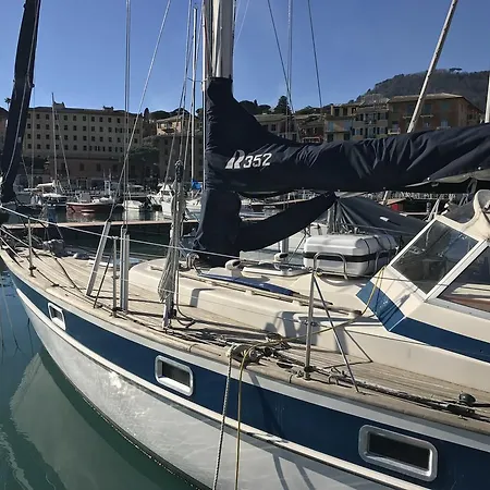 Sailing Yacht Hallberg Rassy 352 Πλωτό κατάλυμα